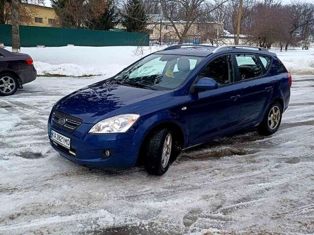 Синій Кіа Сід, об'ємом двигуна 2 л та пробігом 250 тис. км за 3800 $, фото 4 на Automoto.ua