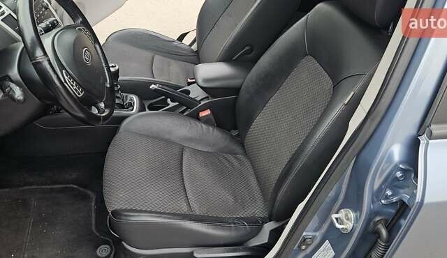 Киа Сид 2007 в Харькове на Automoto.ua Синий Киа Сид, объемом двигателя 1.58 л и пробегом 248 тыс. км за 4900 $, фото 14 на Automoto.ua