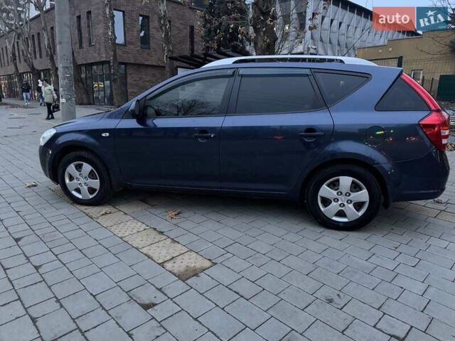 Синий Киа Сид, объемом двигателя 1.59 л и пробегом 222 тыс. км за 5650 $, фото 6 на Automoto.ua