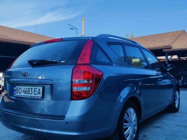 Синій Кіа Сід, об'ємом двигуна 1.4 л та пробігом 182 тис. км за 6250 $, фото 3 на Automoto.ua