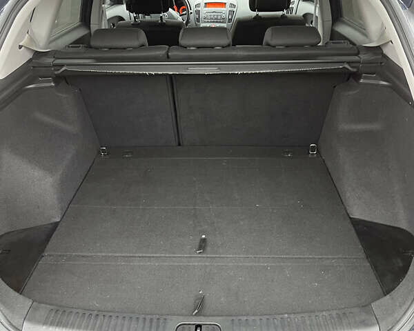 Синий Киа Сид, объемом двигателя 1.4 л и пробегом 200 тыс. км за 6200 $, фото 31 на Automoto.ua