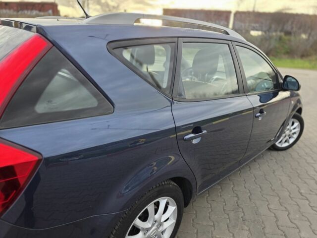 Синий Киа Сид, объемом двигателя 1.6 л и пробегом 198 тыс. км за 6700 $, фото 8 на Automoto.ua