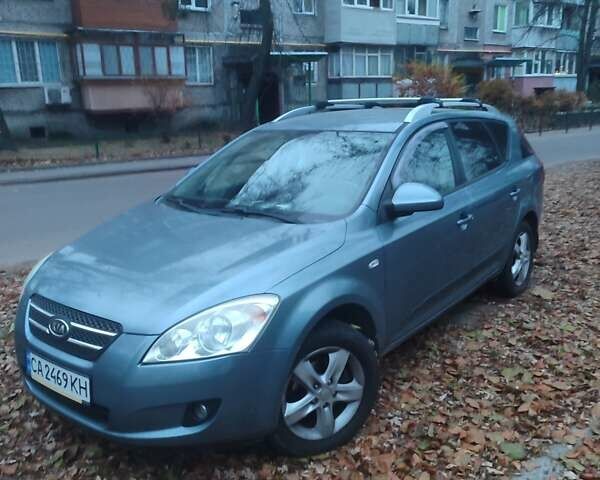 Синий Киа Сид, объемом двигателя 2 л и пробегом 190 тыс. км за 8300 $, фото 3 на Automoto.ua