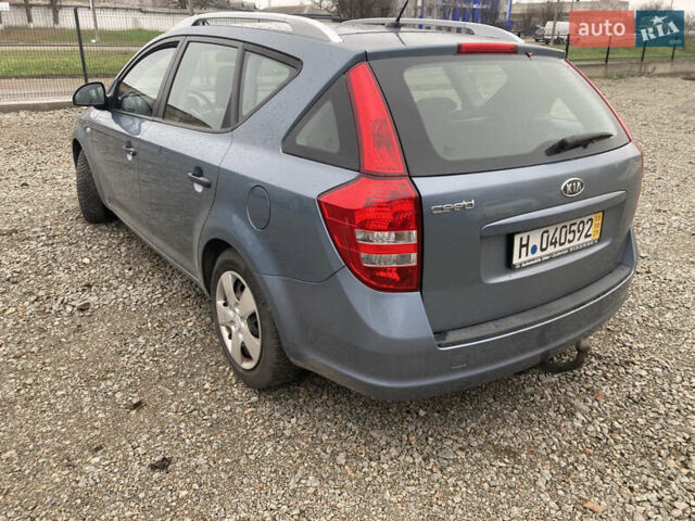 Синий Киа Сид, объемом двигателя 1.6 л и пробегом 178 тыс. км за 5800 $, фото 6 на Automoto.ua