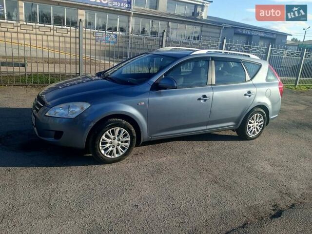 Киа Сид 2008 в Киеве на Automoto.ua Синий Киа Сид, объемом двигателя 1.4 л и пробегом 220 тыс. км за 5550 $, фото 12 на Automoto.ua