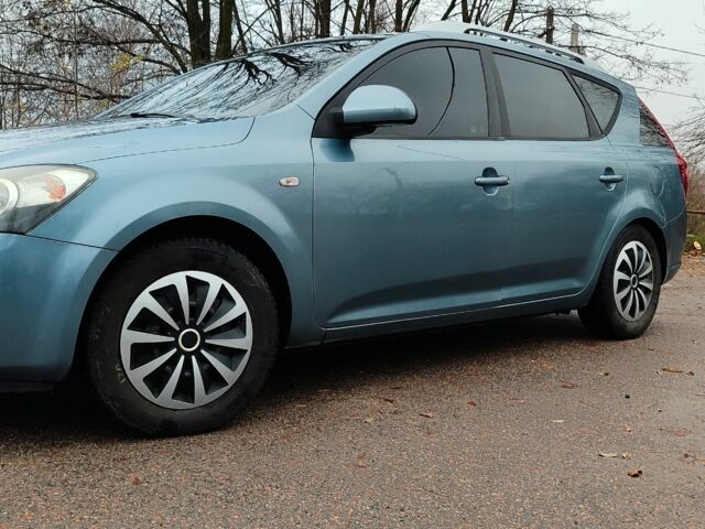 Синій Кіа Сід, об'ємом двигуна 1.6 л та пробігом 210 тис. км за 5300 $, фото 2 на Automoto.ua