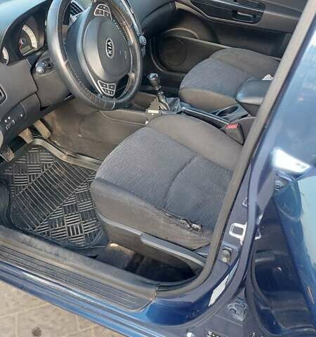 Синій Кіа Сід, об'ємом двигуна 1.6 л та пробігом 272 тис. км за 5700 $, фото 7 на Automoto.ua