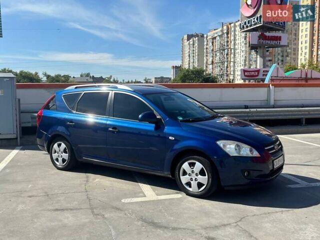 Синий Киа Сид, объемом двигателя 1.4 л и пробегом 239 тыс. км за 5300 $, фото 17 на Automoto.ua