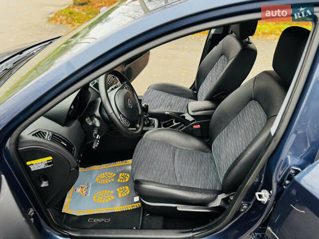 Синій Кіа Сід, об'ємом двигуна 1.6 л та пробігом 270 тис. км за 5450 $, фото 39 на Automoto.ua