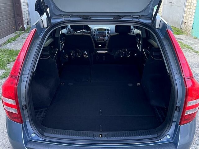 Синий Киа Сид, объемом двигателя 1.4 л и пробегом 235 тыс. км за 6500 $, фото 10 на Automoto.ua