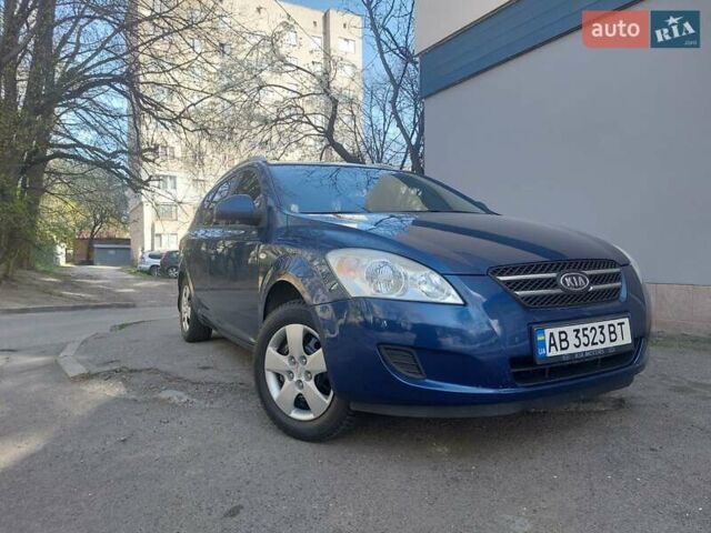 Синий Киа Сид, объемом двигателя 1.6 л и пробегом 310 тыс. км за 5300 $, фото 2 на Automoto.ua