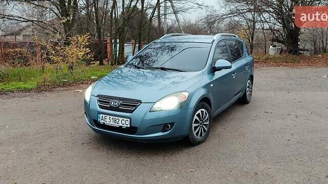 Синій Кіа Сід, об'ємом двигуна 1.6 л та пробігом 210 тис. км за 5300 $, фото 7 на Automoto.ua