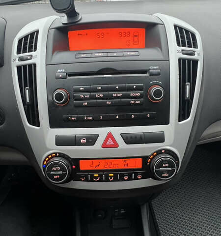 Синій Кіа Сід, об'ємом двигуна 1.59 л та пробігом 220 тис. км за 6200 $, фото 11 на Automoto.ua