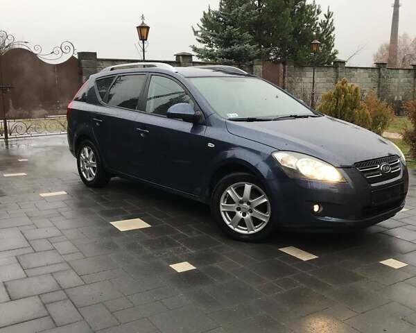 Синий Киа Сид, объемом двигателя 1.6 л и пробегом 290 тыс. км за 2650 $, фото 3 на Automoto.ua