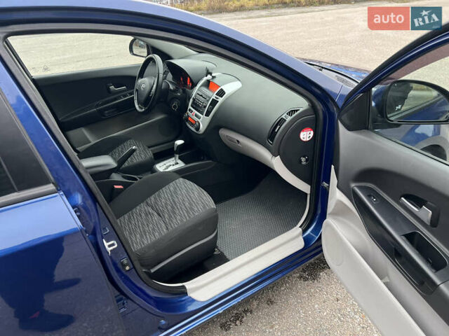 Синій Кіа Сід, об'ємом двигуна 1.59 л та пробігом 220 тис. км за 6200 $, фото 9 на Automoto.ua