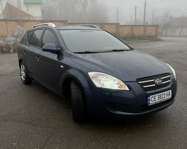 Синий Киа Сид, объемом двигателя 1.4 л и пробегом 200 тыс. км за 6200 $, фото 2 на Automoto.ua