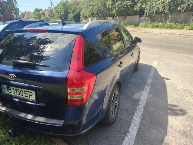 Синий Киа Сид, объемом двигателя 1.6 л и пробегом 207 тыс. км за 5600 $, фото 5 на Automoto.ua