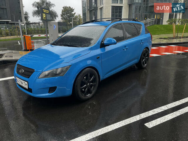 Киа Сид 2008 в Киеве на Automoto.ua Синий Киа Сид, объемом двигателя 1.59 л и пробегом 301 тыс. км за 6000 $, фото 1 на Automoto.ua