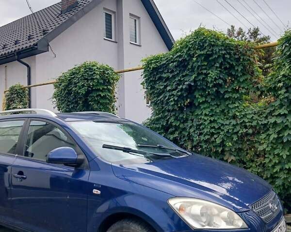 Синій Кіа Сід, об'ємом двигуна 1.6 л та пробігом 206 тис. км за 6000 $, фото 3 на Automoto.ua