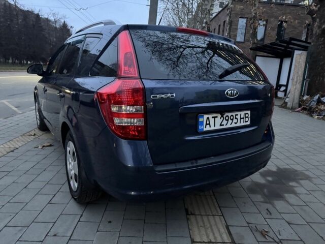 Синий Киа Сид, объемом двигателя 1.6 л и пробегом 222 тыс. км за 5650 $, фото 5 на Automoto.ua