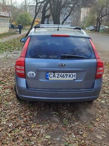 Синий Киа Сид, объемом двигателя 2 л и пробегом 190 тыс. км за 8300 $, фото 6 на Automoto.ua