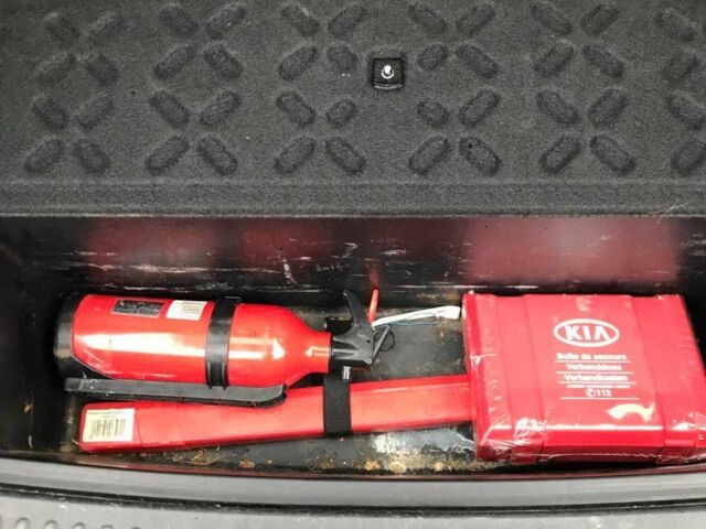 Синий Киа Сид, объемом двигателя 1.6 л и пробегом 290 тыс. км за 2650 $, фото 21 на Automoto.ua