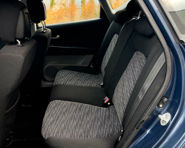 Синий Киа Сид, объемом двигателя 0 л и пробегом 251 тыс. км за 6300 $, фото 12 на Automoto.ua