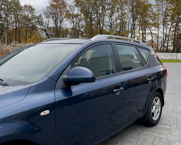 Синий Киа Сид, объемом двигателя 0 л и пробегом 251 тыс. км за 6700 $, фото 3 на Automoto.ua