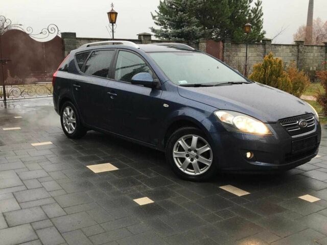 Синий Киа Сид, объемом двигателя 1.6 л и пробегом 290 тыс. км за 2650 $, фото 3 на Automoto.ua