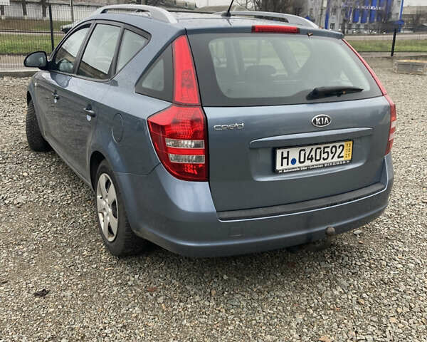 Синий Киа Сид, объемом двигателя 1.6 л и пробегом 178 тыс. км за 5800 $, фото 3 на Automoto.ua