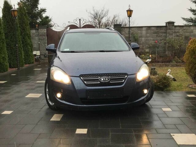 Синий Киа Сид, объемом двигателя 1.6 л и пробегом 290 тыс. км за 2650 $, фото 1 на Automoto.ua