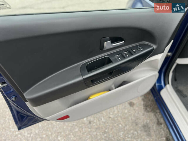 Синій Кіа Сід, об'ємом двигуна 1.59 л та пробігом 220 тис. км за 6200 $, фото 14 на Automoto.ua
