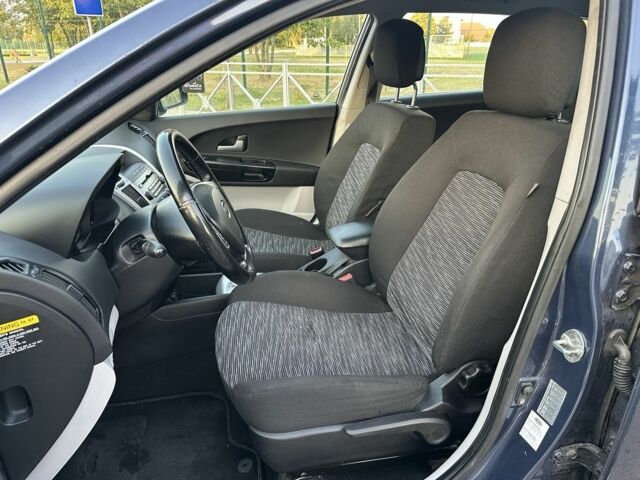 Синий Киа Сид, объемом двигателя 1.6 л и пробегом 250 тыс. км за 7500 $, фото 12 на Automoto.ua
