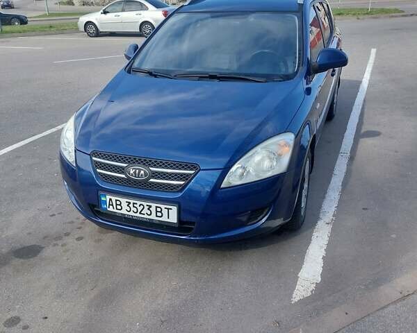 Синий Киа Сид, объемом двигателя 1.6 л и пробегом 310 тыс. км за 5300 $, фото 3 на Automoto.ua
