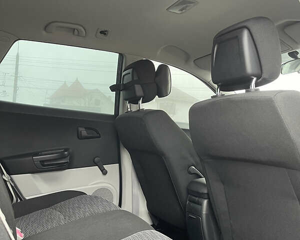 Синий Киа Сид, объемом двигателя 1.4 л и пробегом 200 тыс. км за 6200 $, фото 38 на Automoto.ua