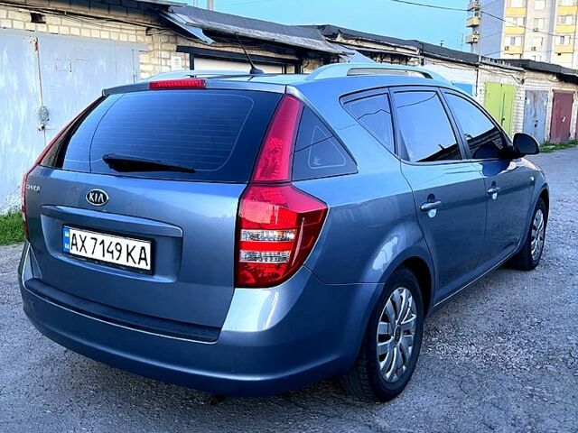 Синий Киа Сид, объемом двигателя 1.4 л и пробегом 235 тыс. км за 6500 $, фото 3 на Automoto.ua