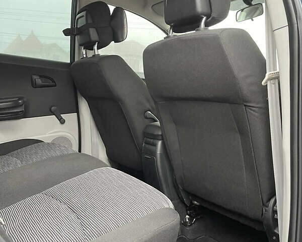 Синий Киа Сид, объемом двигателя 1.4 л и пробегом 200 тыс. км за 6200 $, фото 37 на Automoto.ua