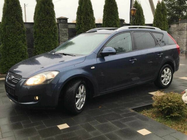 Синий Киа Сид, объемом двигателя 1.6 л и пробегом 290 тыс. км за 2650 $, фото 2 на Automoto.ua