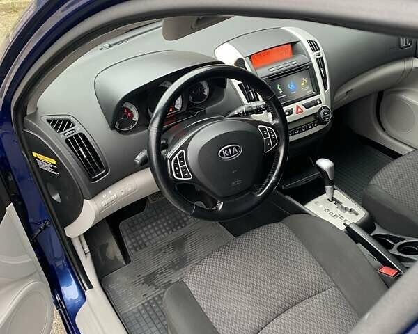 Синій Кіа Сід, об'ємом двигуна 2 л та пробігом 153 тис. км за 7600 $, фото 14 на Automoto.ua