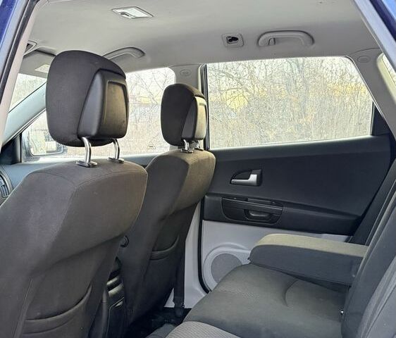 Синий Киа Сид, объемом двигателя 1.6 л и пробегом 300 тыс. км за 2999 $, фото 19 на Automoto.ua