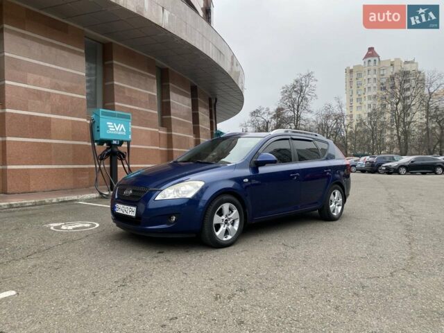 Синій Кіа Сід, об'ємом двигуна 2 л та пробігом 157 тис. км за 7300 $, фото 1 на Automoto.ua