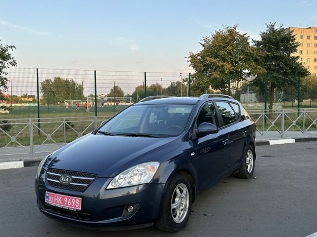 Синий Киа Сид, объемом двигателя 1.6 л и пробегом 250 тыс. км за 7500 $, фото 2 на Automoto.ua