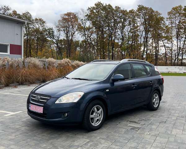 Синий Киа Сид, объемом двигателя 0 л и пробегом 251 тыс. км за 6300 $, фото 1 на Automoto.ua