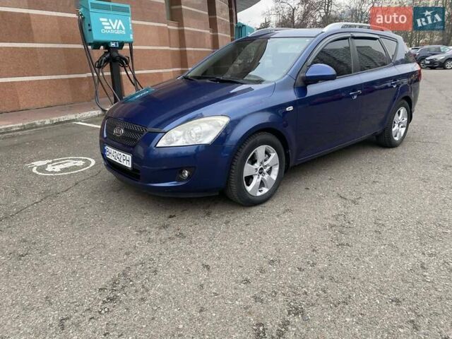 Синий Киа Сид, объемом двигателя 1.98 л и пробегом 153 тыс. км за 8200 $, фото 2 на Automoto.ua