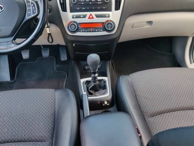 Синій Кіа Сід, об'ємом двигуна 1.4 л та пробігом 182 тис. км за 6250 $, фото 7 на Automoto.ua