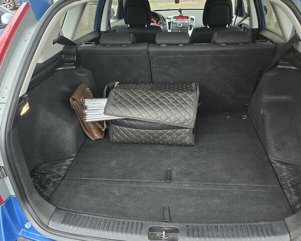 Синій Кіа Сід, об'ємом двигуна 1.6 л та пробігом 278 тис. км за 6500 $, фото 13 на Automoto.ua