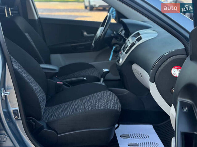 Синий Киа Сид, объемом двигателя 2 л и пробегом 223 тыс. км за 7350 $, фото 12 на Automoto.ua