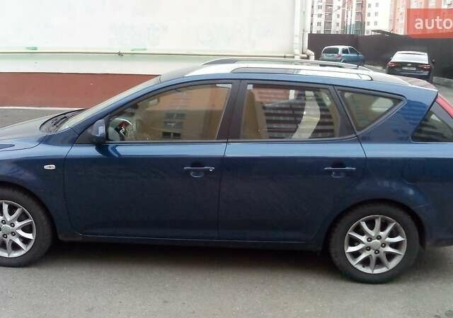 Синий Киа Сид, объемом двигателя 1.6 л и пробегом 250 тыс. км за 5700 $, фото 7 на Automoto.ua
