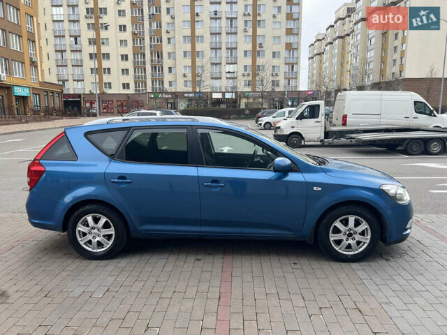 Синий Киа Сид, объемом двигателя 1.58 л и пробегом 278 тыс. км за 5600 $, фото 1 на Automoto.ua
