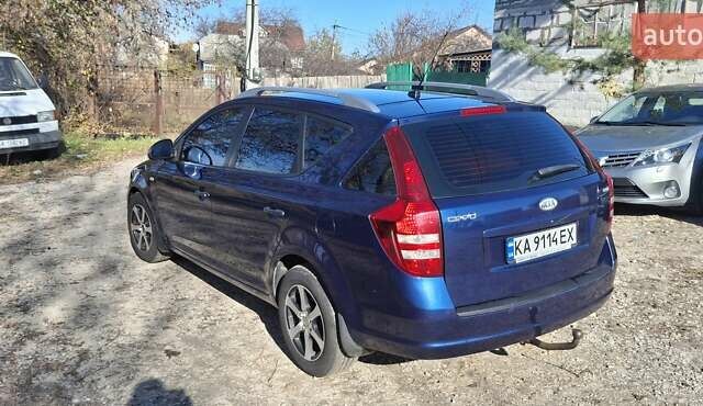 Синий Киа Сид, объемом двигателя 1.6 л и пробегом 310 тыс. км за 5500 $, фото 4 на Automoto.ua